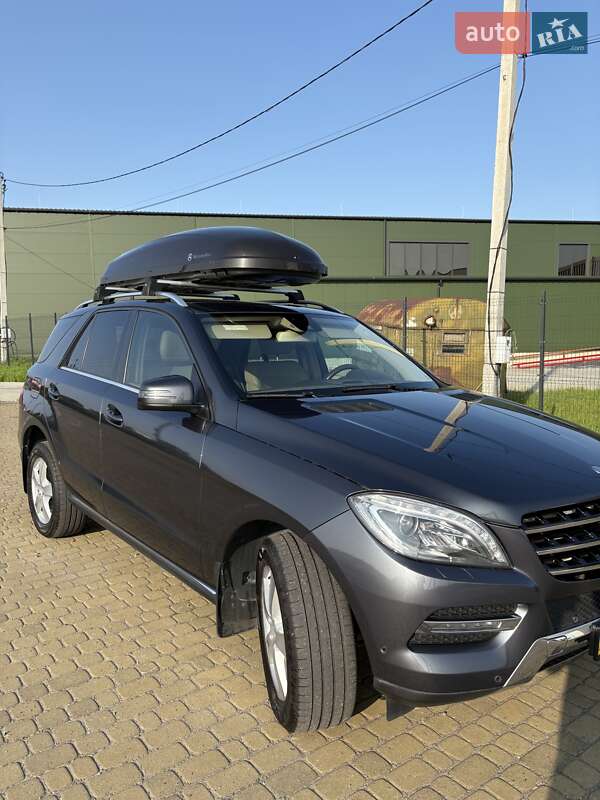 Внедорожник / Кроссовер Mercedes-Benz M-Class 2013 в Львове
