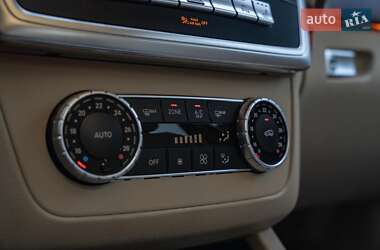 Внедорожник / Кроссовер Mercedes-Benz M-Class 2015 в 