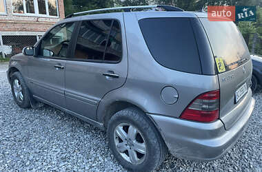 Внедорожник / Кроссовер Mercedes-Benz M-Class 2005 в 