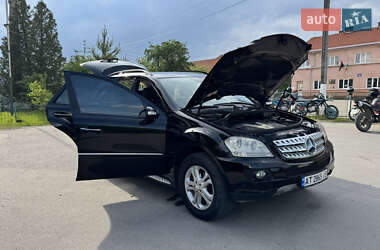 Внедорожник / Кроссовер Mercedes-Benz M-Class 2008 в 