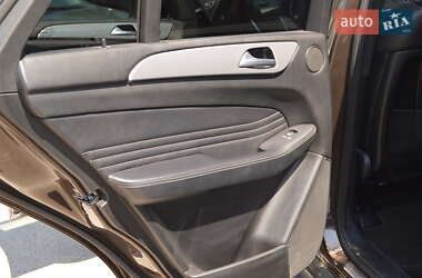 Внедорожник / Кроссовер Mercedes-Benz M-Class 2013 в 