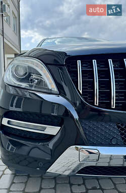 Внедорожник / Кроссовер Mercedes-Benz M-Class 2014 в 