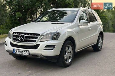 Mercedes-Benz M-Class 2011 Mercedes-Benz M-Class 2011