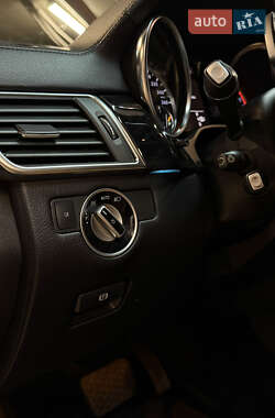 Внедорожник / Кроссовер Mercedes-Benz M-Class 2012 в 