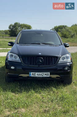 Позашляховик / Кросовер Mercedes-Benz M-Class 2008 в Дніпрі