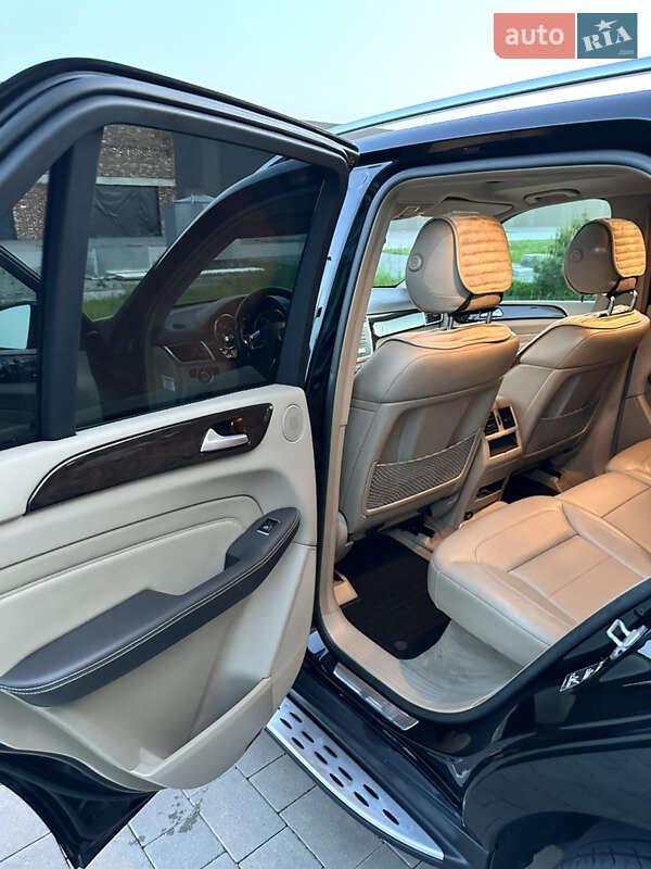 Внедорожник / Кроссовер Mercedes-Benz M-Class 2012 в Хмельницком фото 12 Внедорожник / Кроссовер Mercedes-Benz M-Class 2012 в Хмельницком
