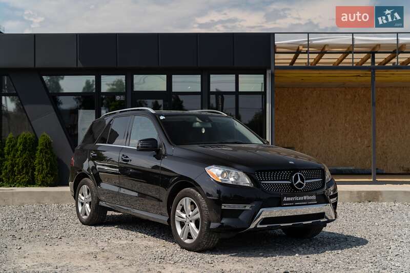 Внедорожник / Кроссовер Mercedes-Benz M-Class 2012 в Черновцах