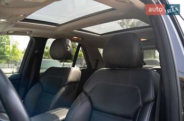 Внедорожник / Кроссовер Mercedes-Benz M-Class 2012 в 