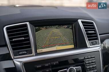 Внедорожник / Кроссовер Mercedes-Benz M-Class 2012 в 