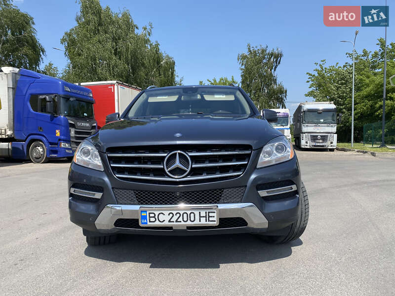 Внедорожник / Кроссовер Mercedes-Benz M-Class 2014 в Самборе фото 2 Внедорожник / Кроссовер Mercedes-Benz M-Class 2014 в Самборе