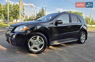 Внедорожник / Кроссовер Mercedes-Benz M-Class 2007 в 
