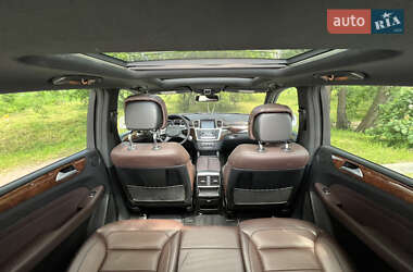 Внедорожник / Кроссовер Mercedes-Benz M-Class 2012 в 