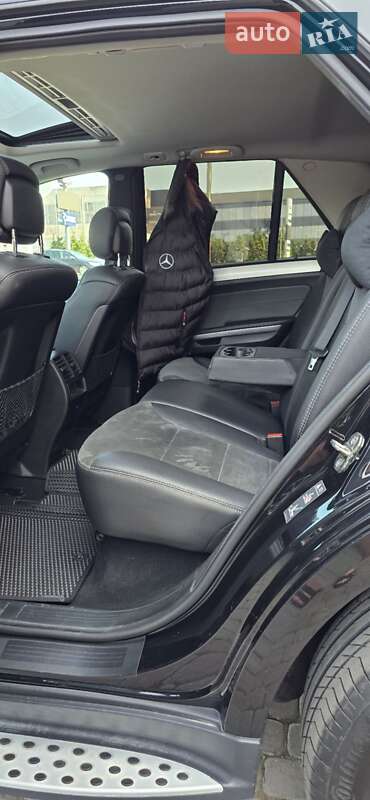 Внедорожник / Кроссовер Mercedes-Benz M-Class 2010 в Ивано-Франковске
