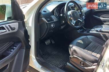 Внедорожник / Кроссовер Mercedes-Benz M-Class 2012 в 