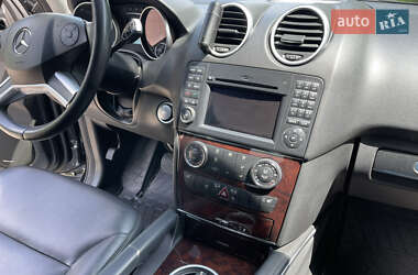 Внедорожник / Кроссовер Mercedes-Benz M-Class 2010 в 