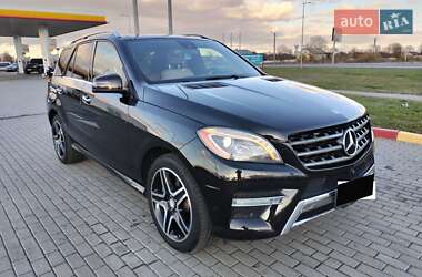 Внедорожник / Кроссовер Mercedes-Benz M-Class 2015 в 