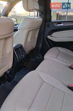 Внедорожник / Кроссовер Mercedes-Benz M-Class 2015 в 