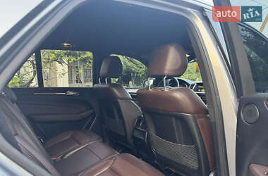 Внедорожник / Кроссовер Mercedes-Benz M-Class 2012 в 
