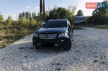 Mercedes-Benz M-Class 2008 Mercedes-Benz M-Class 2008
