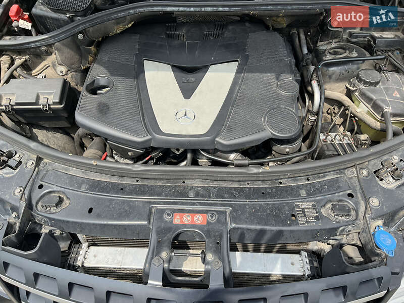 Внедорожник / Кроссовер Mercedes-Benz M-Class 2009 в Умани