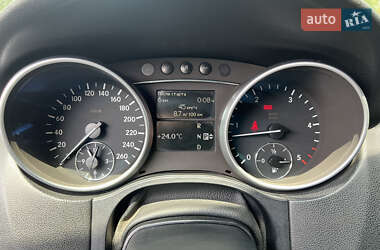Внедорожник / Кроссовер Mercedes-Benz M-Class 2009 в 