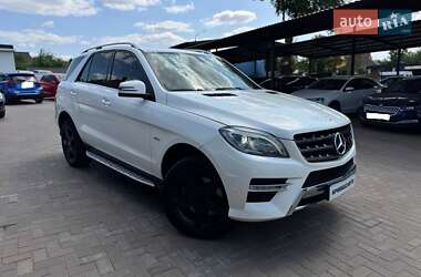 Внедорожник / Кроссовер Mercedes-Benz M-Class 2012 в Кривом Роге