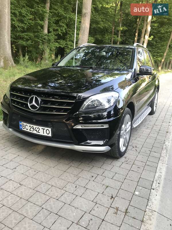 Позашляховик / Кросовер Mercedes-Benz M-Class 2014 в Львові