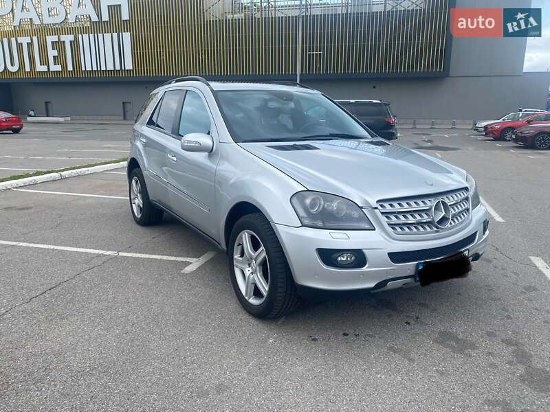 Внедорожник / Кроссовер Mercedes-Benz M-Class 2006 в Киеве фото 2 Внедорожник / Кроссовер Mercedes-Benz M-Class 2006 в Киеве