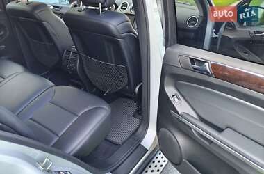 Внедорожник / Кроссовер Mercedes-Benz M-Class 2011 в 