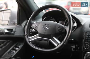 Внедорожник / Кроссовер Mercedes-Benz M-Class 2011 в 