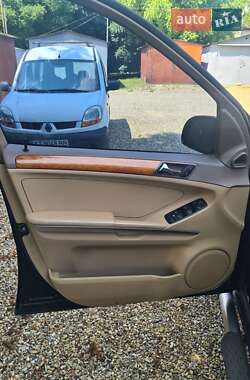 Внедорожник / Кроссовер Mercedes-Benz M-Class 2007 в 