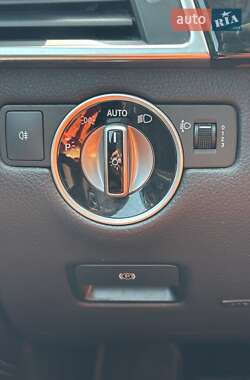 Внедорожник / Кроссовер Mercedes-Benz M-Class 2011 в 