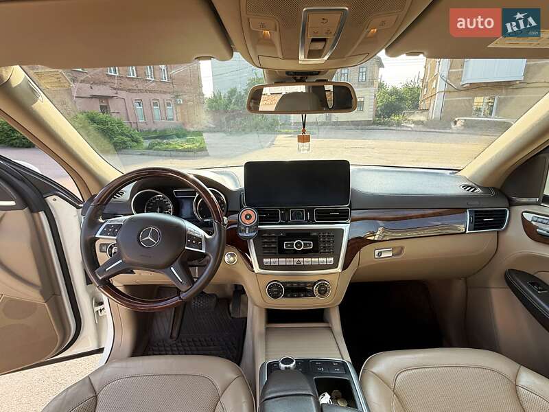 Внедорожник / Кроссовер Mercedes-Benz M-Class 2012 в Бердичеве