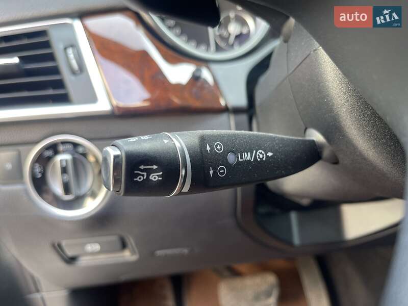 Внедорожник / Кроссовер Mercedes-Benz M-Class 2014 в Львове