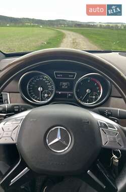 Внедорожник / Кроссовер Mercedes-Benz M-Class 2012 в 