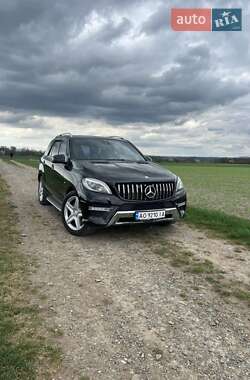 Mercedes-Benz M-Class 2012 Mercedes-Benz M-Class 2012