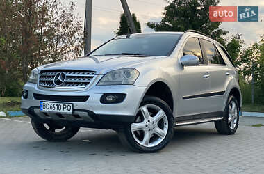 Внедорожник / Кроссовер Mercedes-Benz M-Class 2005 в 