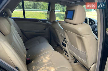 Внедорожник / Кроссовер Mercedes-Benz M-Class 2006 в 