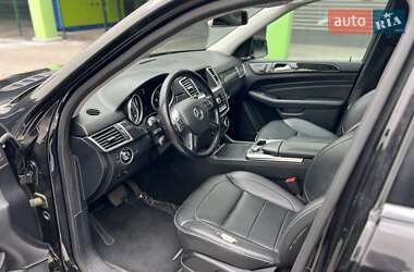 Внедорожник / Кроссовер Mercedes-Benz M-Class 2013 в 