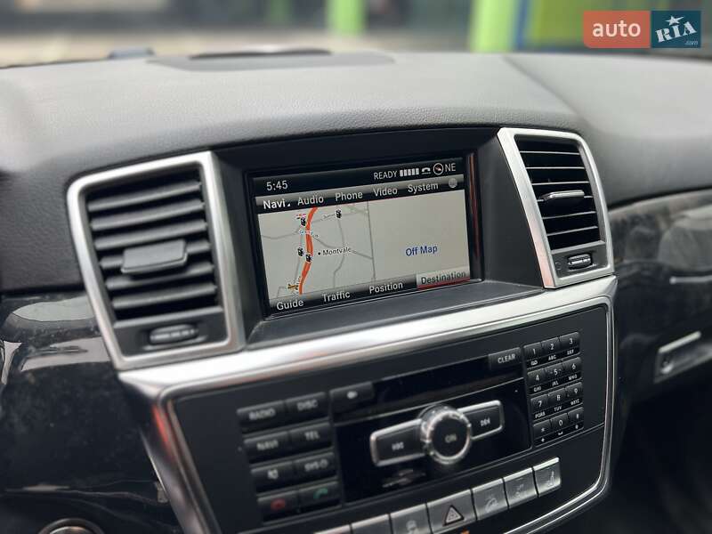 Внедорожник / Кроссовер Mercedes-Benz M-Class 2013 в Киеве
