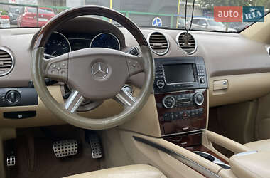 Внедорожник / Кроссовер Mercedes-Benz M-Class 2008 в 