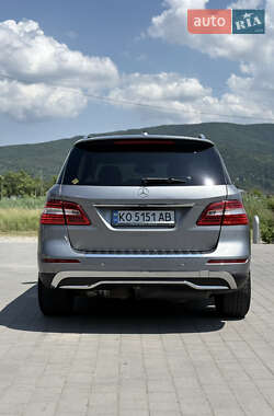 Внедорожник / Кроссовер Mercedes-Benz M-Class 2012 в 