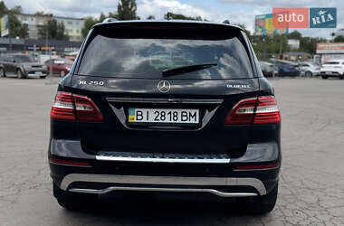 Внедорожник / Кроссовер Mercedes-Benz M-Class 2012 в 