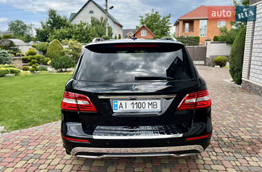 Внедорожник / Кроссовер Mercedes-Benz M-Class 2014 в 