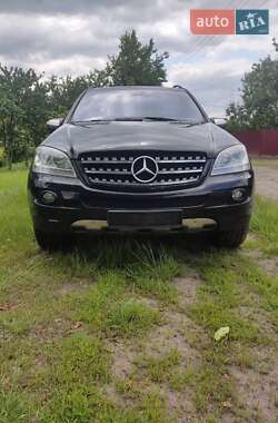 Внедорожник / Кроссовер Mercedes-Benz M-Class 2008 в 