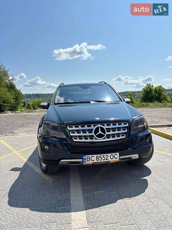 Mercedes-Benz M-Class 2008