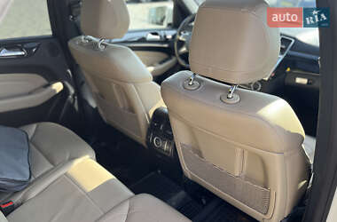 Внедорожник / Кроссовер Mercedes-Benz M-Class 2013 в 