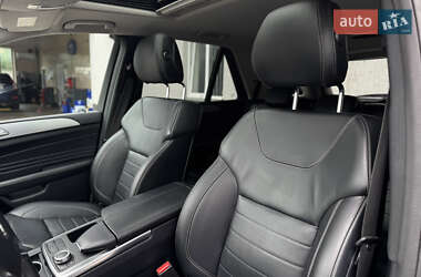 Внедорожник / Кроссовер Mercedes-Benz M-Class 2013 в 