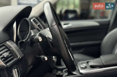 Внедорожник / Кроссовер Mercedes-Benz M-Class 2013 в 