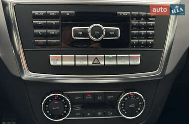 Внедорожник / Кроссовер Mercedes-Benz M-Class 2013 в 